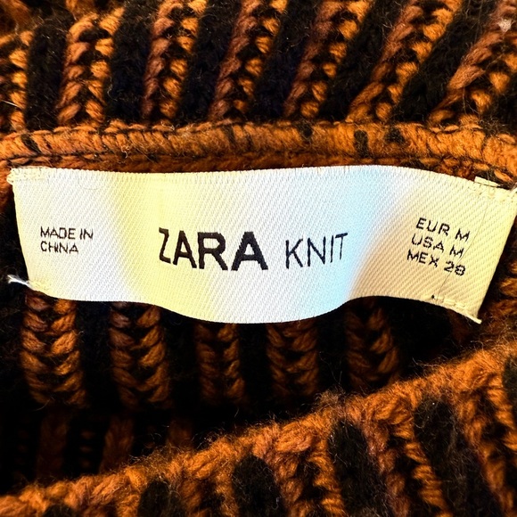 Zara chunky cropped oversized Cozy Brown Black Striped Turtleneck Sweater Size M - Picture 3 of 13